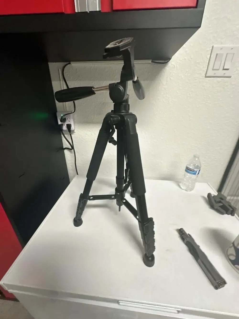 Victiv 72-inch Camera Tripod Aluminum Lightweight and Compact